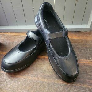 Aravon Farah Black Mary Jane size 9 EE